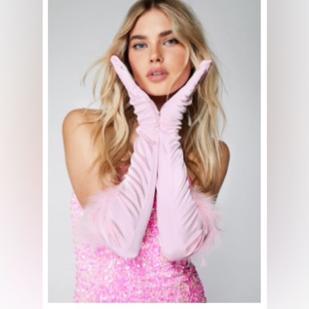 Elbow length gloves with feather trim Pink Nasty  Gal